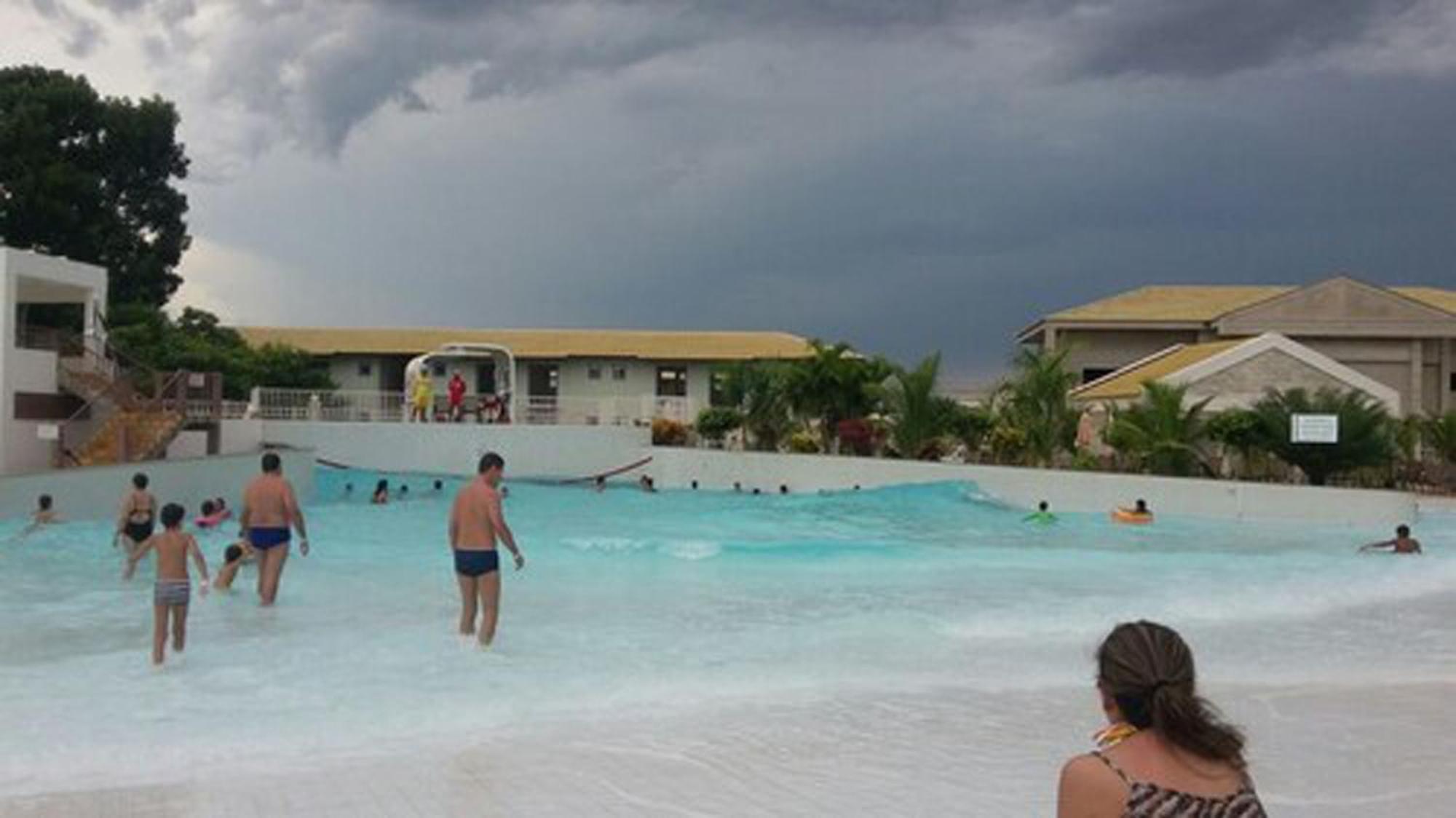 L'Acqua Diroma Oficial - Parque Com Piscina De Ondas Exclusiva กัลดัสโนวัส ภายนอก รูปภาพ