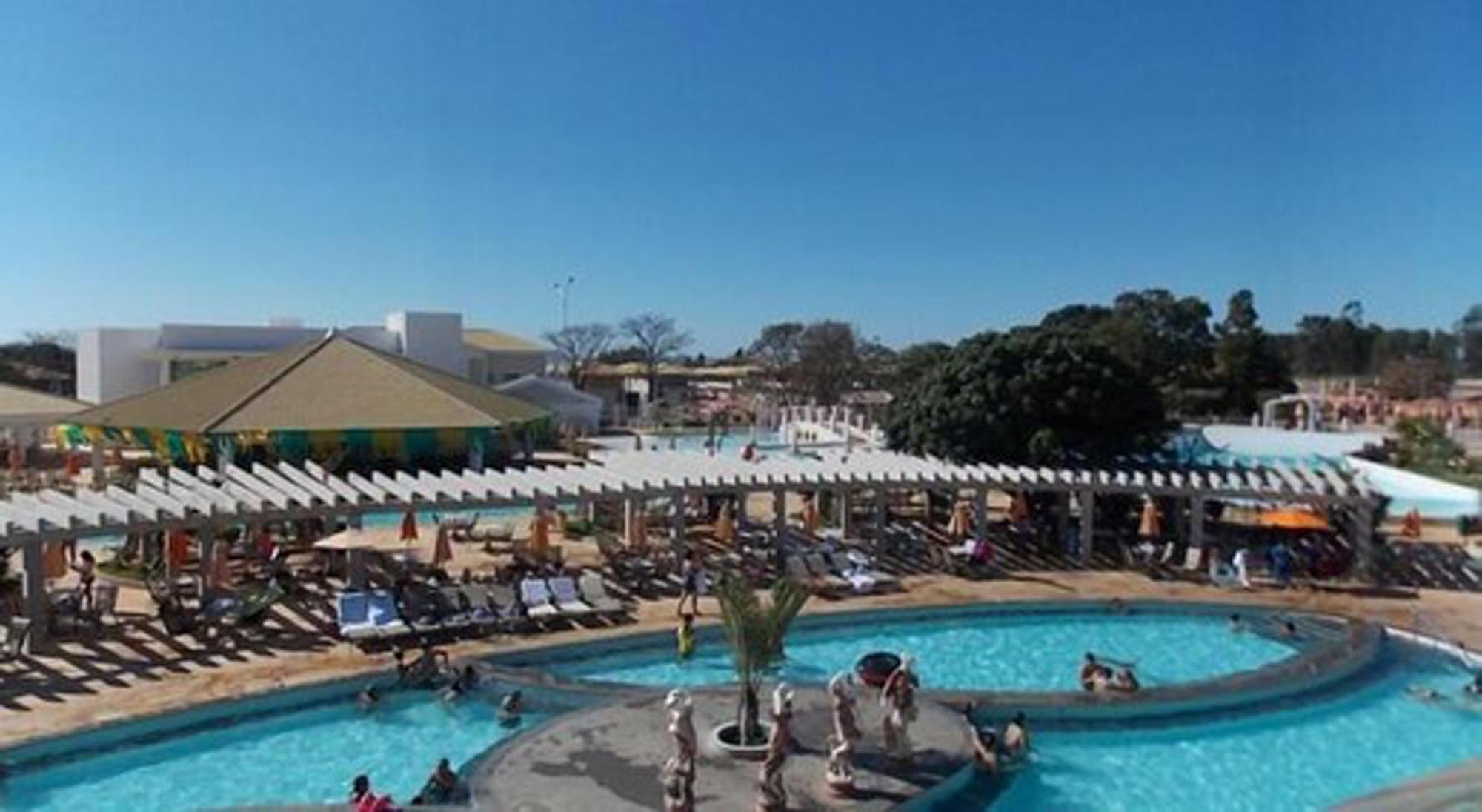 L'Acqua Diroma Oficial - Parque Com Piscina De Ondas Exclusiva กัลดัสโนวัส ภายนอก รูปภาพ