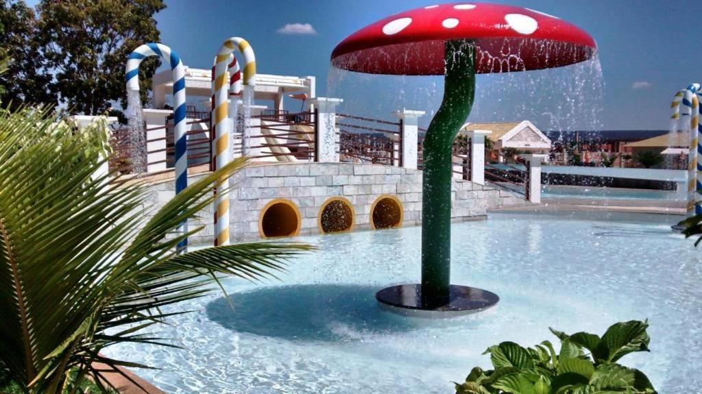 L'Acqua Diroma Oficial - Parque Com Piscina De Ondas Exclusiva กัลดัสโนวัส ภายนอก รูปภาพ